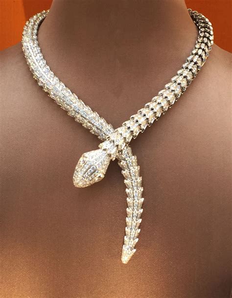 bulgari serpenti necklace diamond.